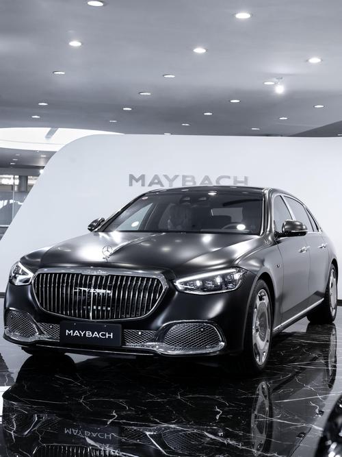 深圳罗湖区贝庆特企业管理咨询岚图汽车的售后服务让用户无忧出行，迈巴赫未来的豪华车趋势